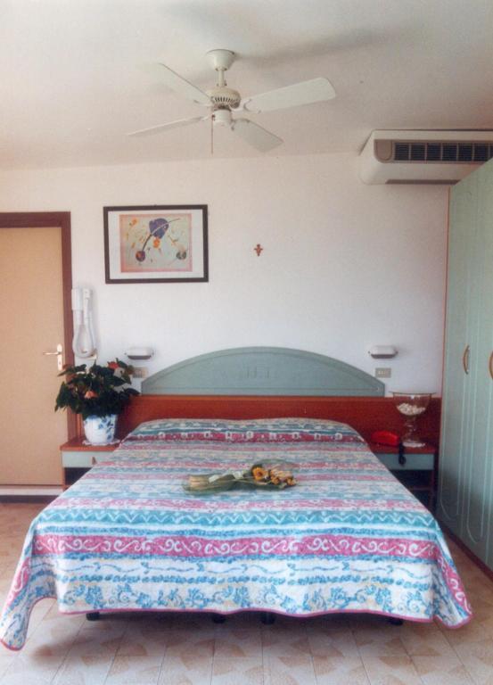 Hotel Titanus Bellaria – Igea Marina Szoba fotó