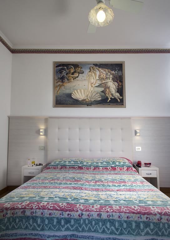 Hotel Titanus Bellaria – Igea Marina Kültér fotó