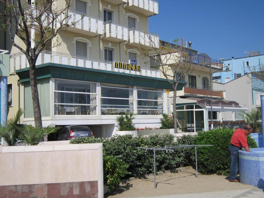 Hotel Titanus Bellaria – Igea Marina Kültér fotó